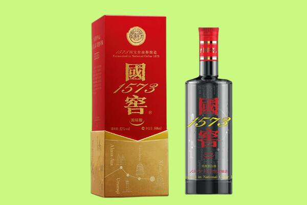 哈尔滨松北回收国窖1573.jpg
